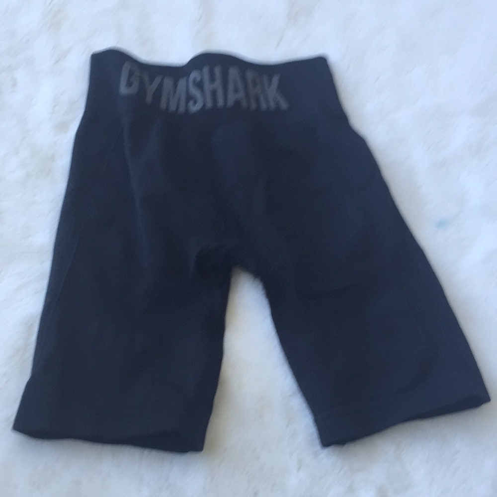 Seamless gymshark shorts size small